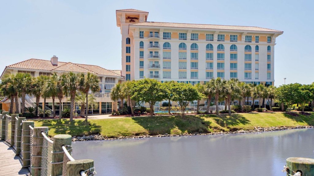 Hampton Inn Myrtle Beach Broadway at the Beach