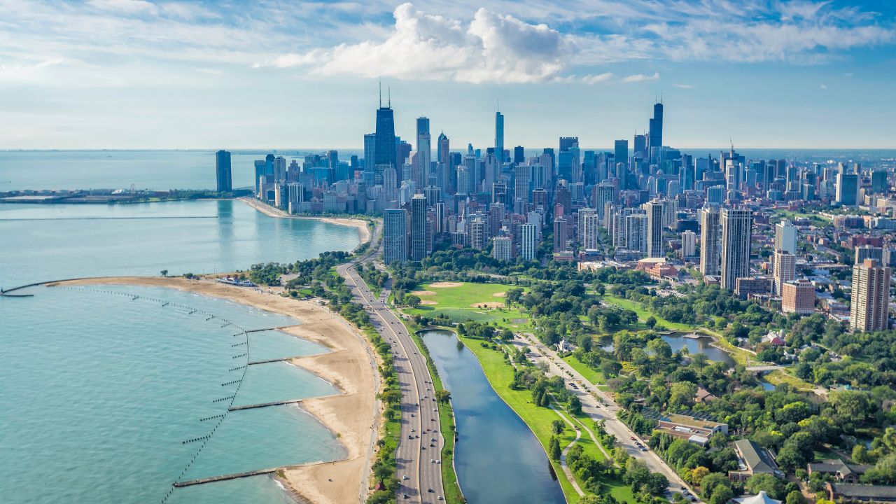Pet-Friendly Hotels in Chicago You Can Count On